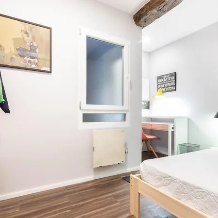 Near Guggenheim - Walk Everywhere - Elevator - 2 Bedroom By Sua Collection *